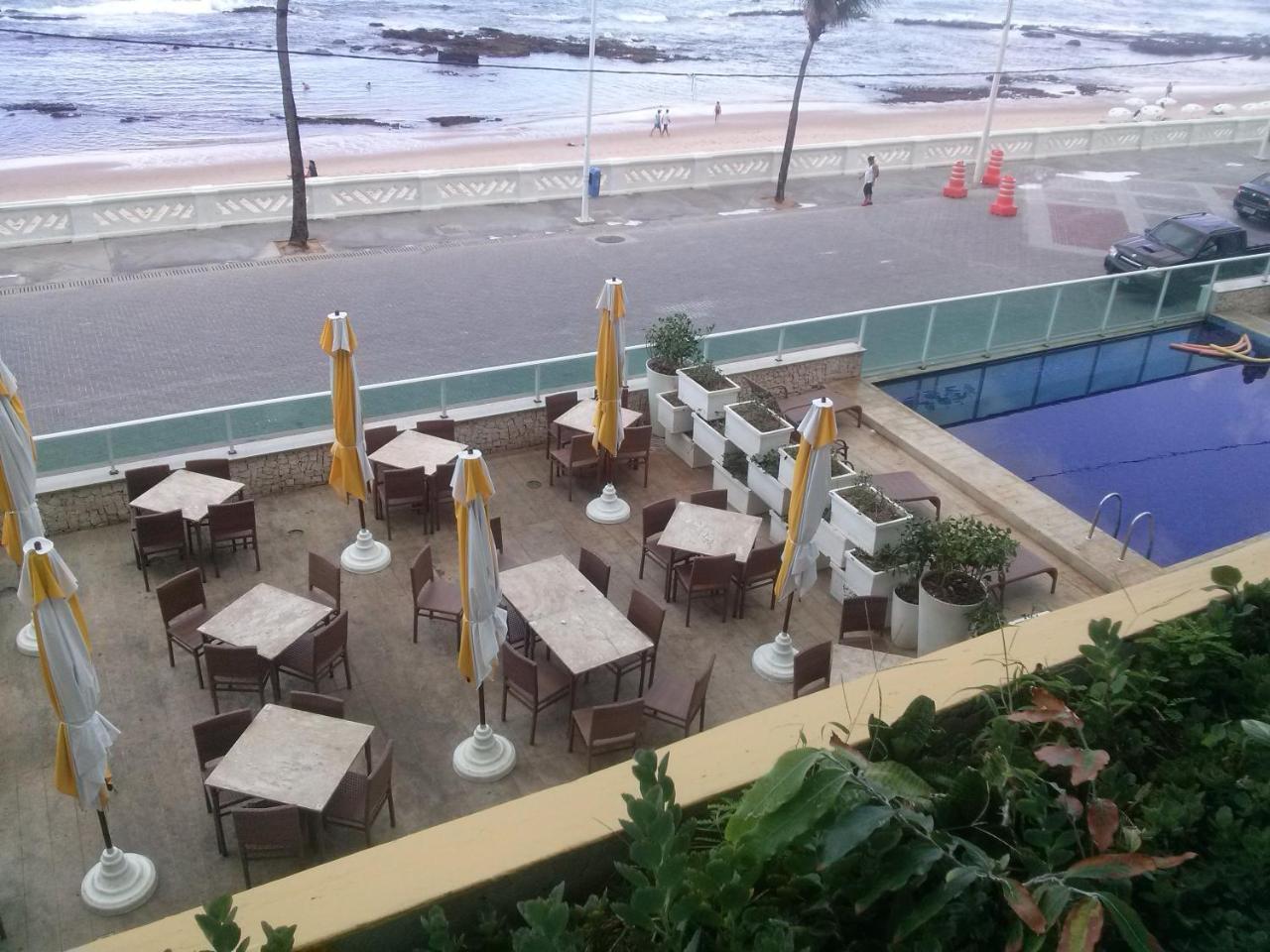 Bahia Flat - Flats Na Barra Apartman Salvador Kültér fotó