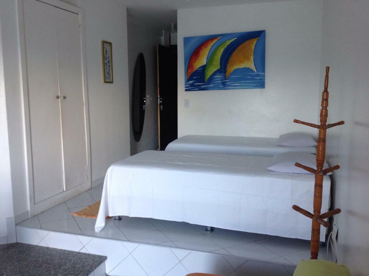 Bahia Flat - Flats Na Barra Apartman Salvador Kültér fotó